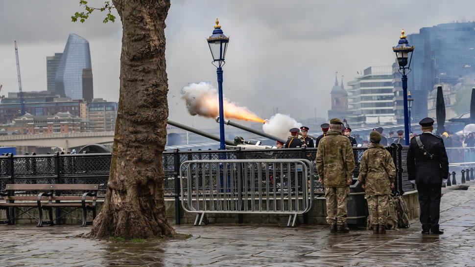 gun salute tiré de la tour de Londres