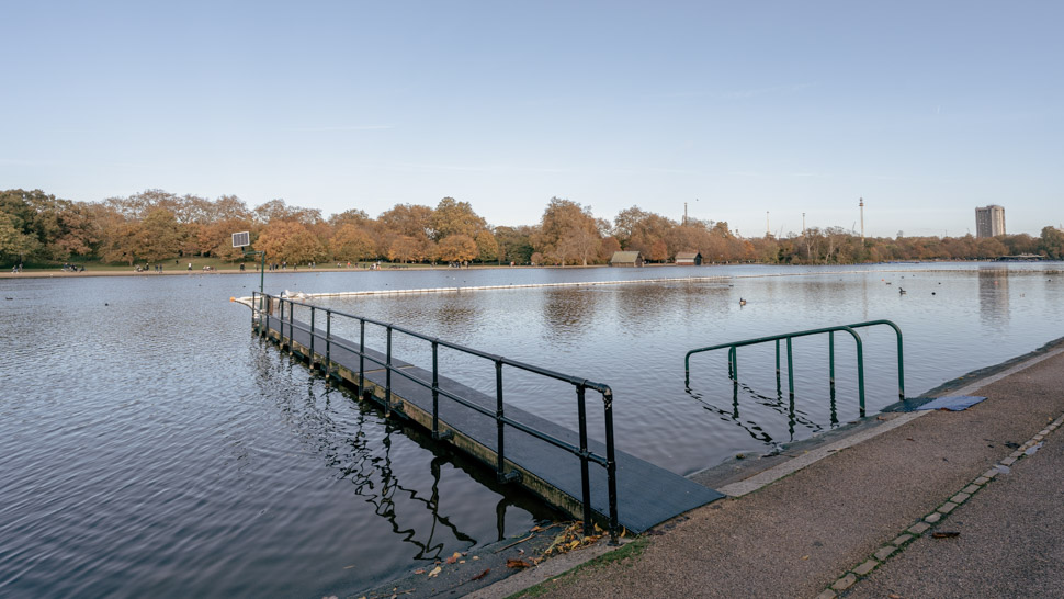 Hyde-Park-Lido-serpentine