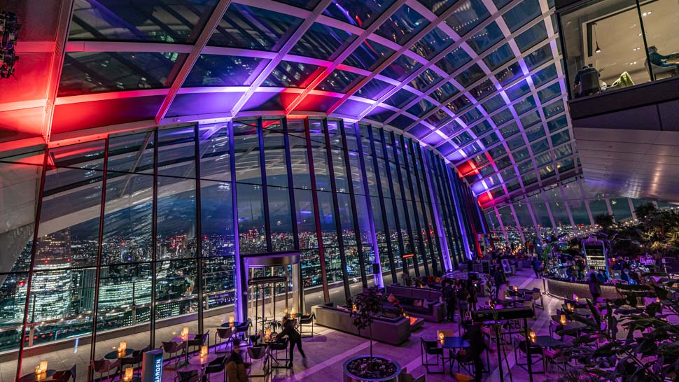 Sky-garden-vue panoramique de nuit