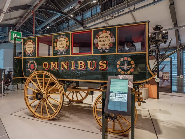 musee-transports-omnibus-shillibeer