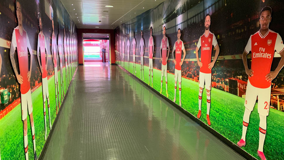 tunnel des joueurs de l'Emirates Stadium stade arsenal FC