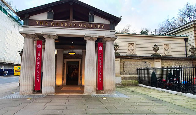 Queen-gallery