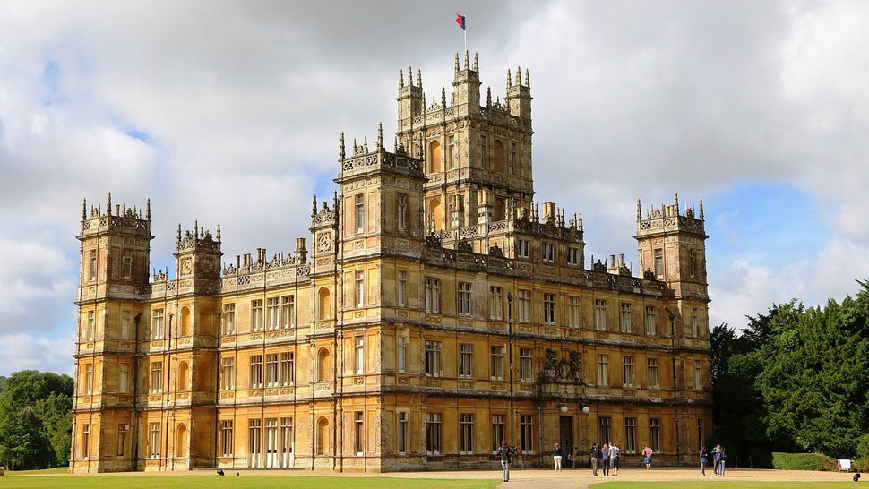 Chateau Highclere où a été tourné la série Downton Abbey 