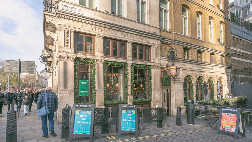 St Stephens Tavern pub à Westminster accueillant les familles