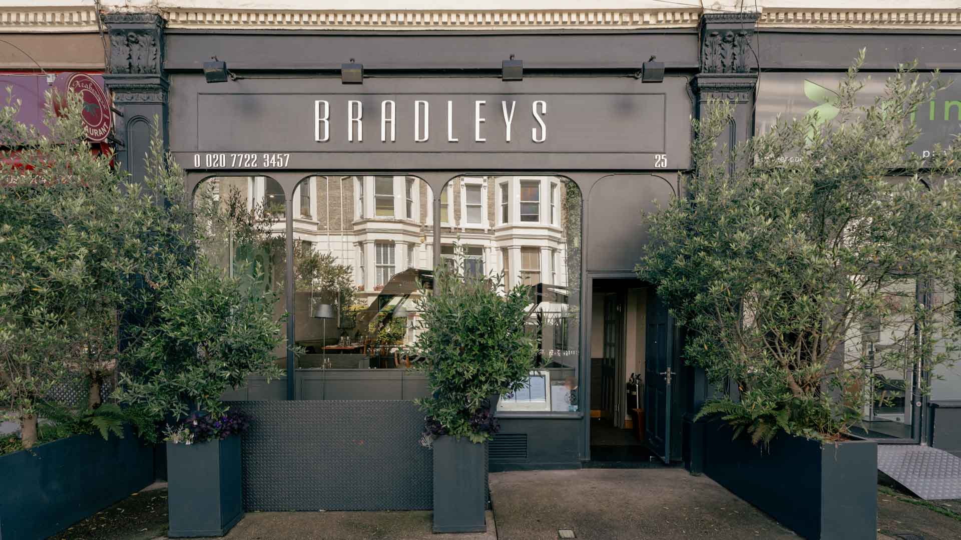 Bradleys-restaurant