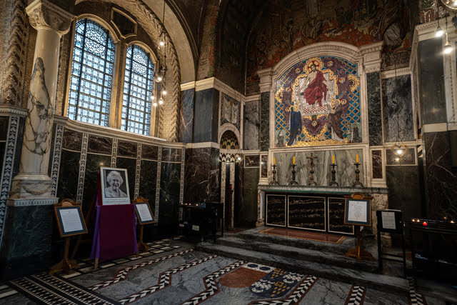 Holy-chapel