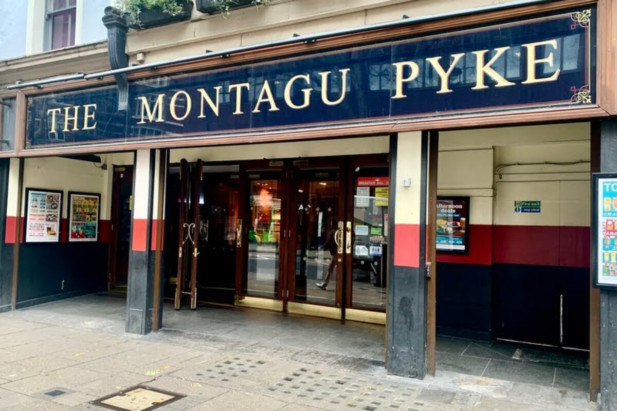 The Montagu Pyke : un pub pas cher de la chaîne Wetherspoons