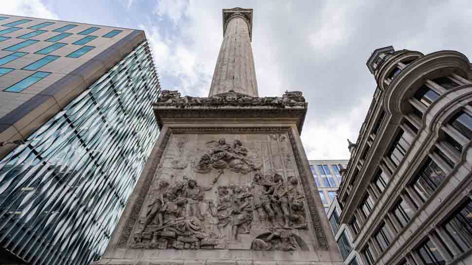 Frise colonne the monument