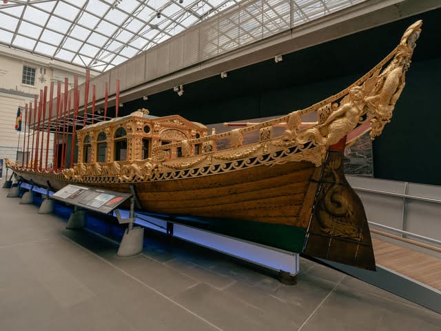 Musee-maritime-barge