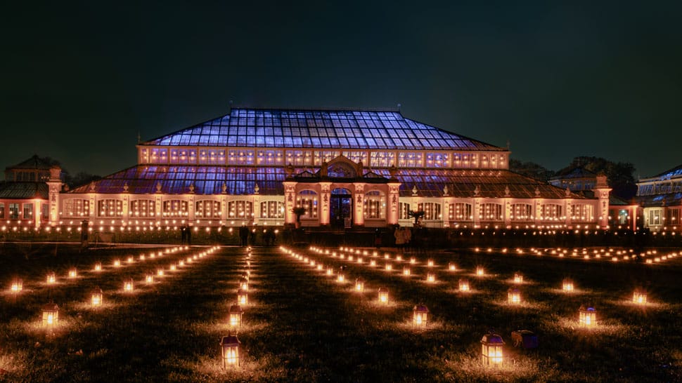 Christmas-kew Temperate House-Fire-Garden