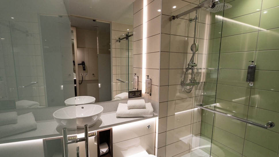 Salle de bain Hub-premier-inn-soho