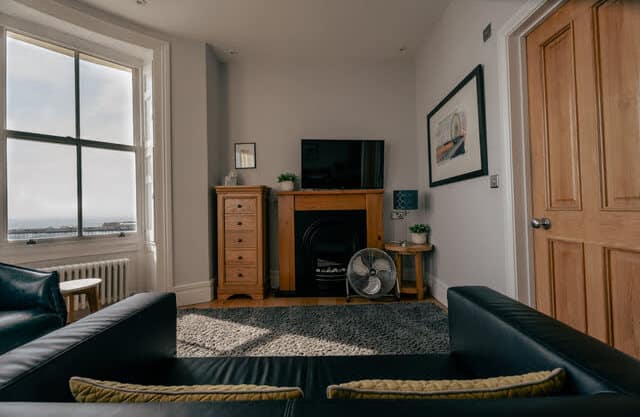 chambre-a-room-with-view-brighton